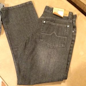 Men's Urban Pipeline slim jeans..